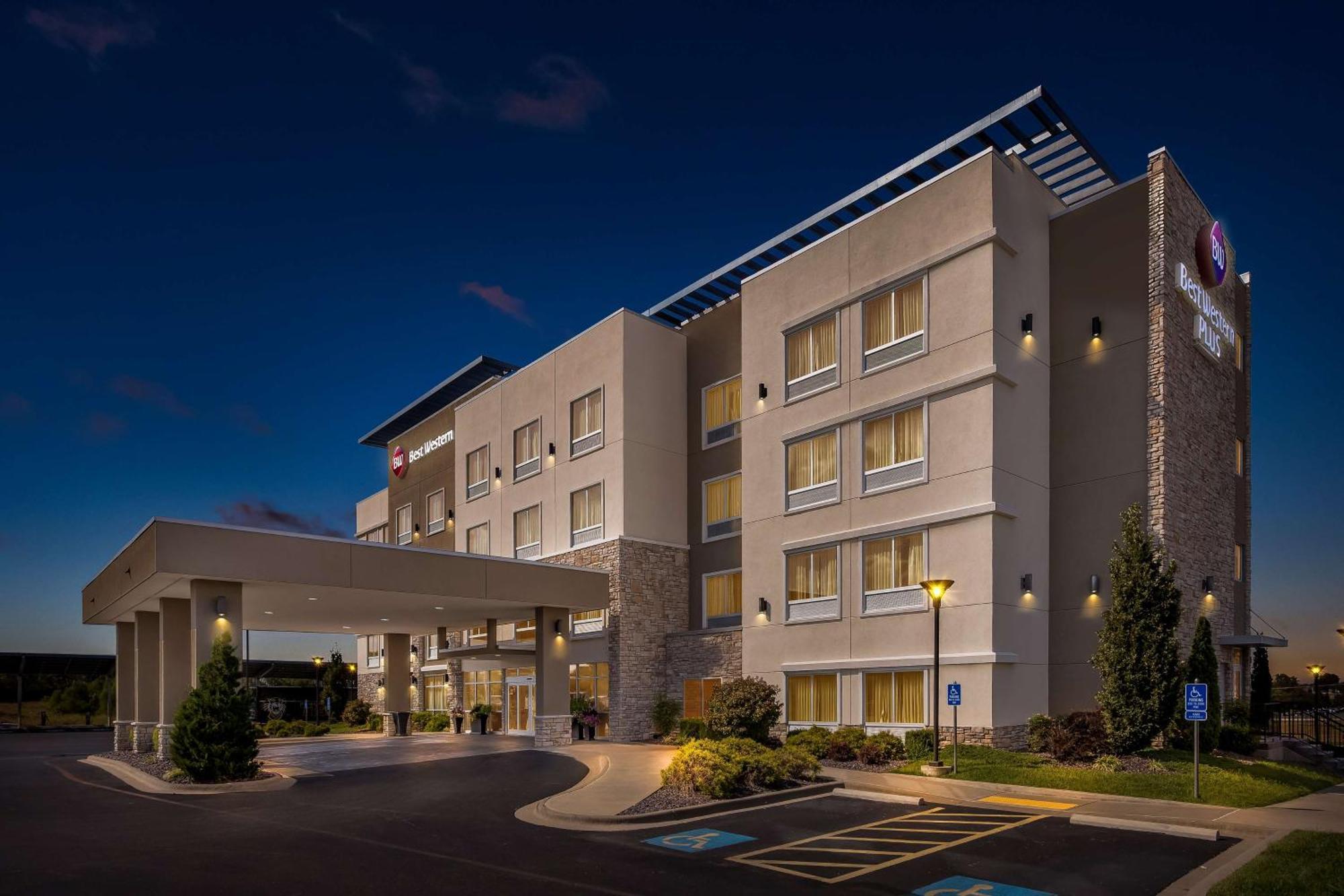 Best Western Plus Bolivar Hotel & Suites Eksteriør billede